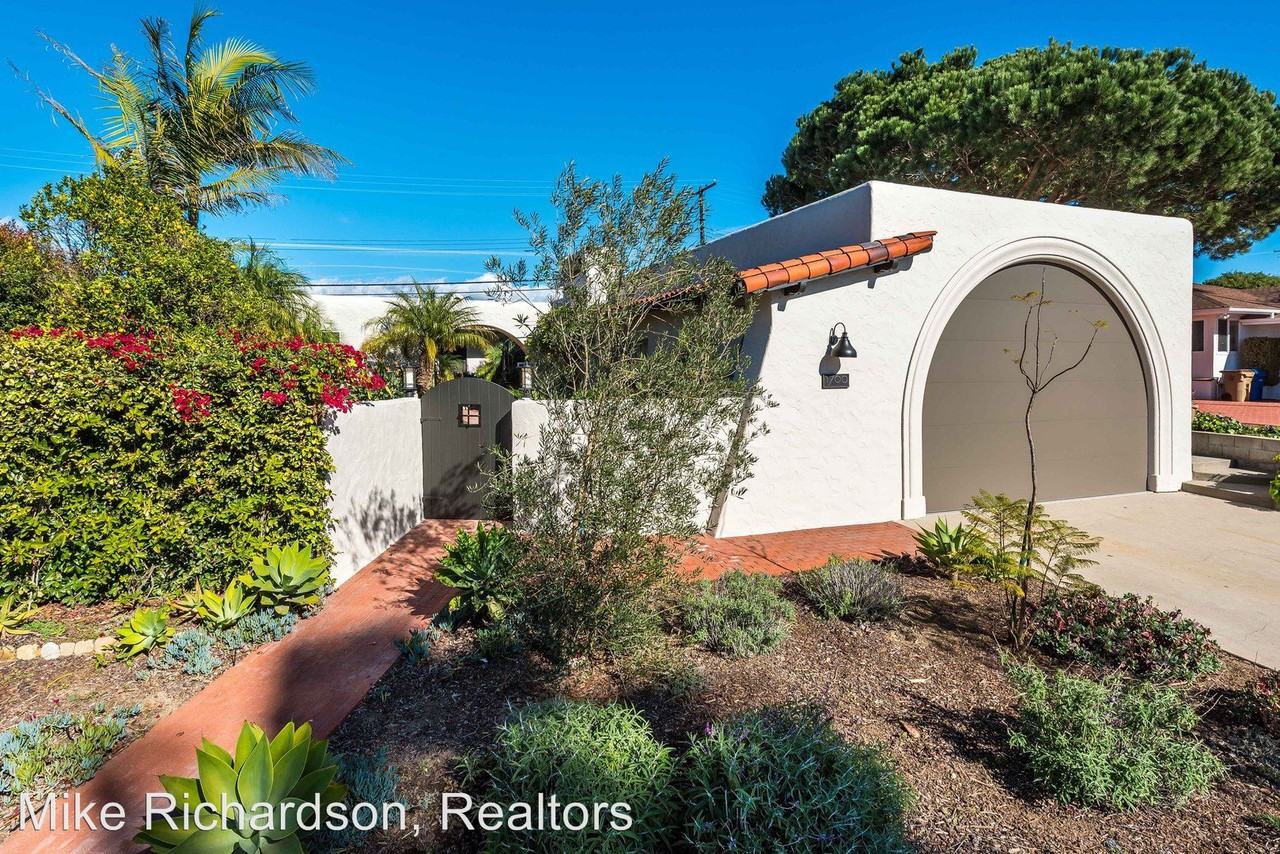 1700 La Coronilla - Photo 3 of 22