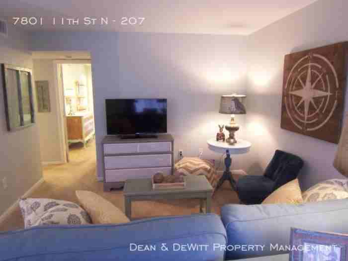 7801 11th St N - Photo 2 of 21