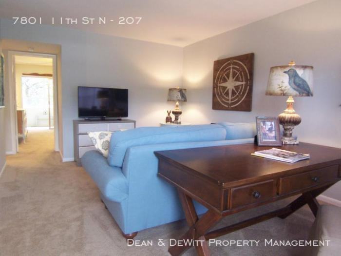 7801 11th St N - Photo 3 of 21