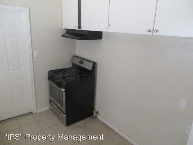 4050 N. Safford Ave. - Photo 3 of 12