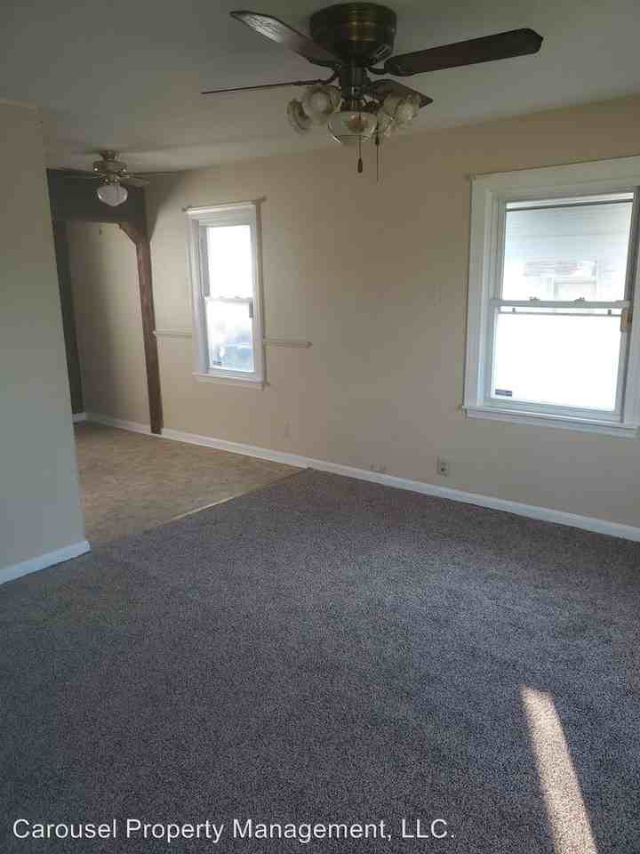 904 Tulip - Photo 2 of 11