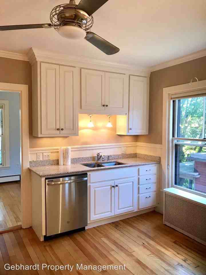50 West St. #32 - Photo 3 of 47