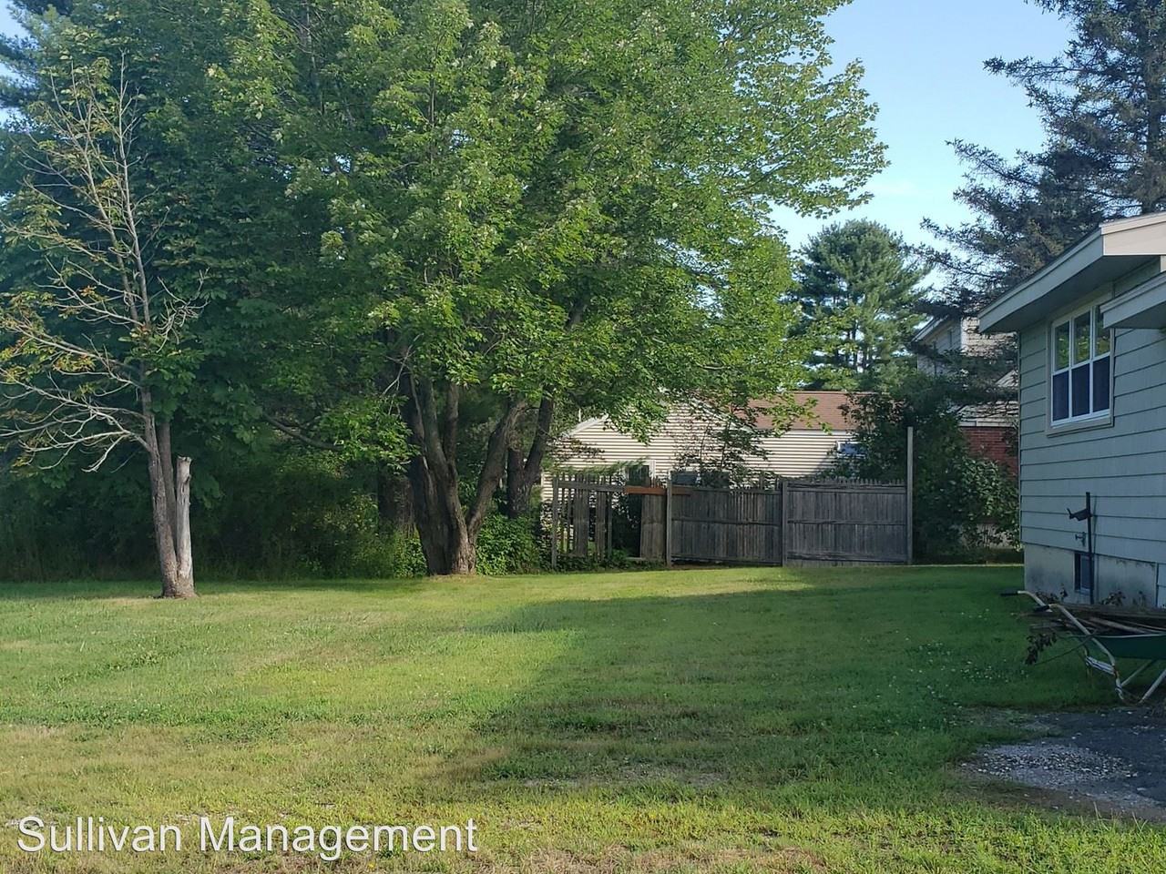 196 East Elm Street - Photo 3 of 14