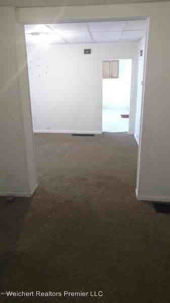 809-811 Elmira Street - Photo 3 of 11