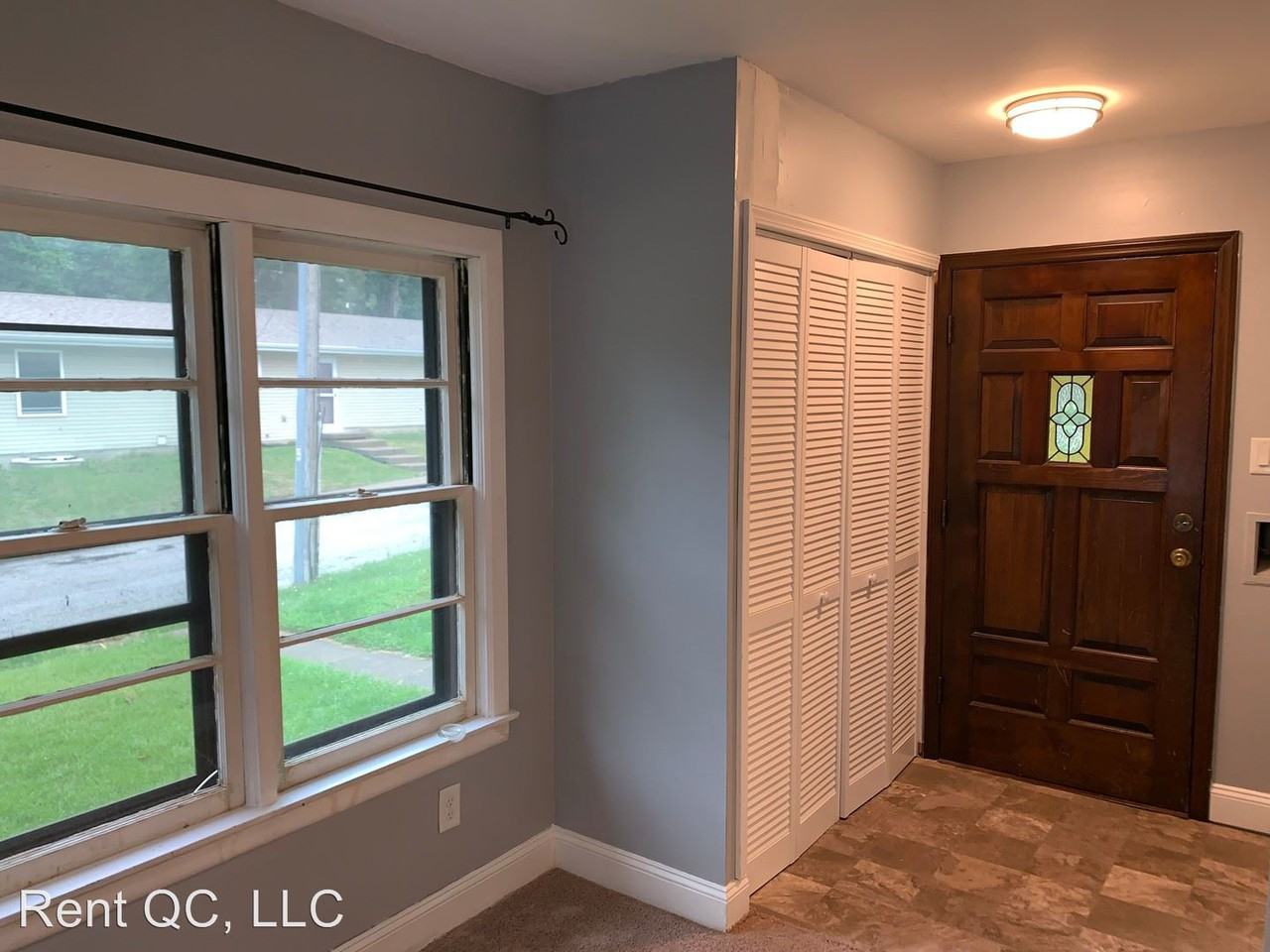 1944 11th Ave B - Photo 2 of 19