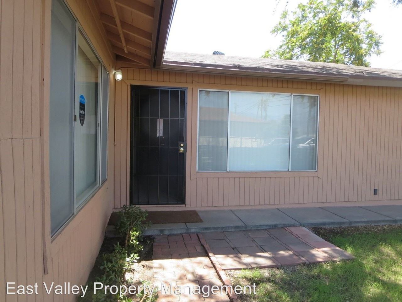 7441 Victoria Avenue - Photo 3 of 27