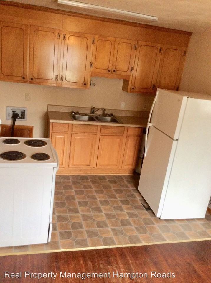 Bosley Ave - Photo 2 of 12