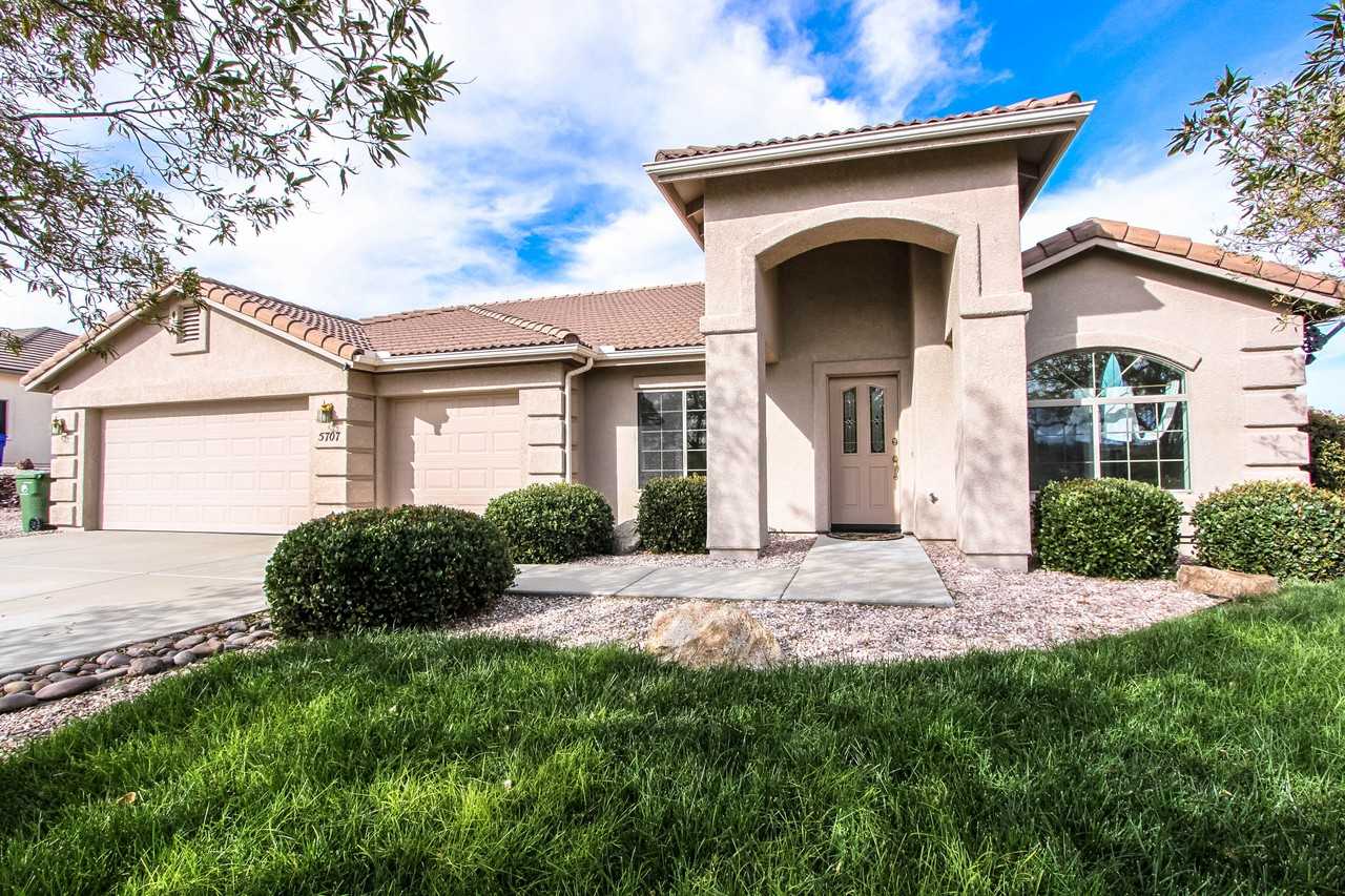 5707 Cilantro Ct - Photo 2 of 23