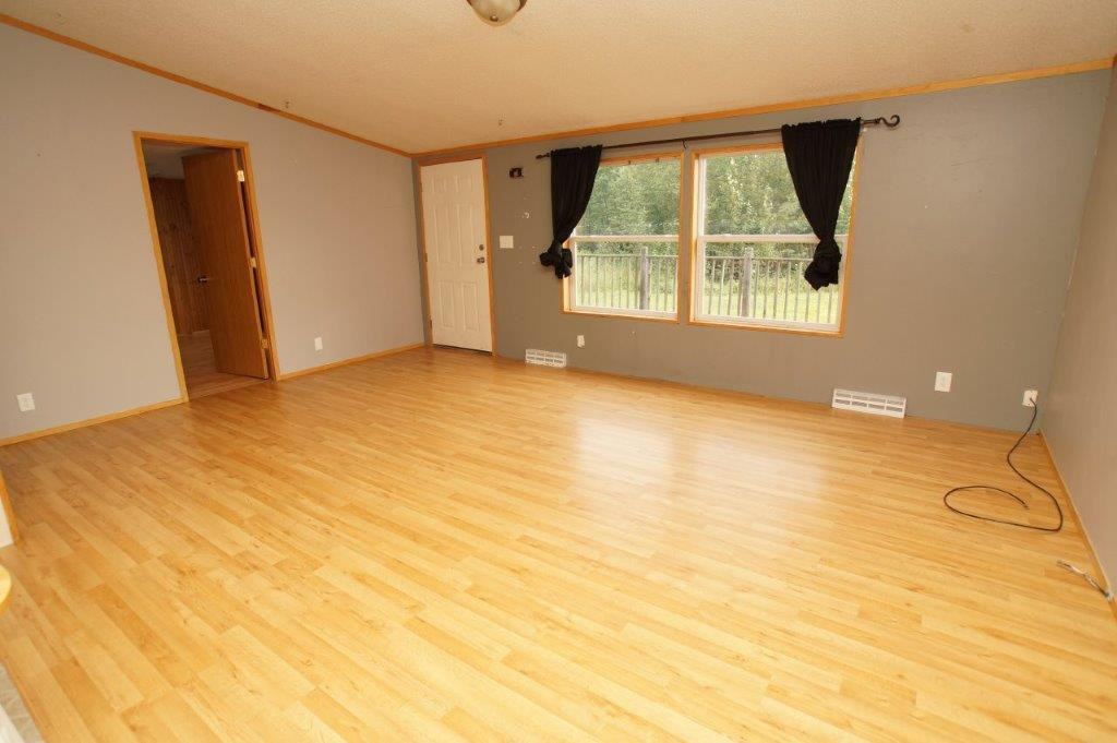 4195 Stockholm Rd - Photo 3 of 11