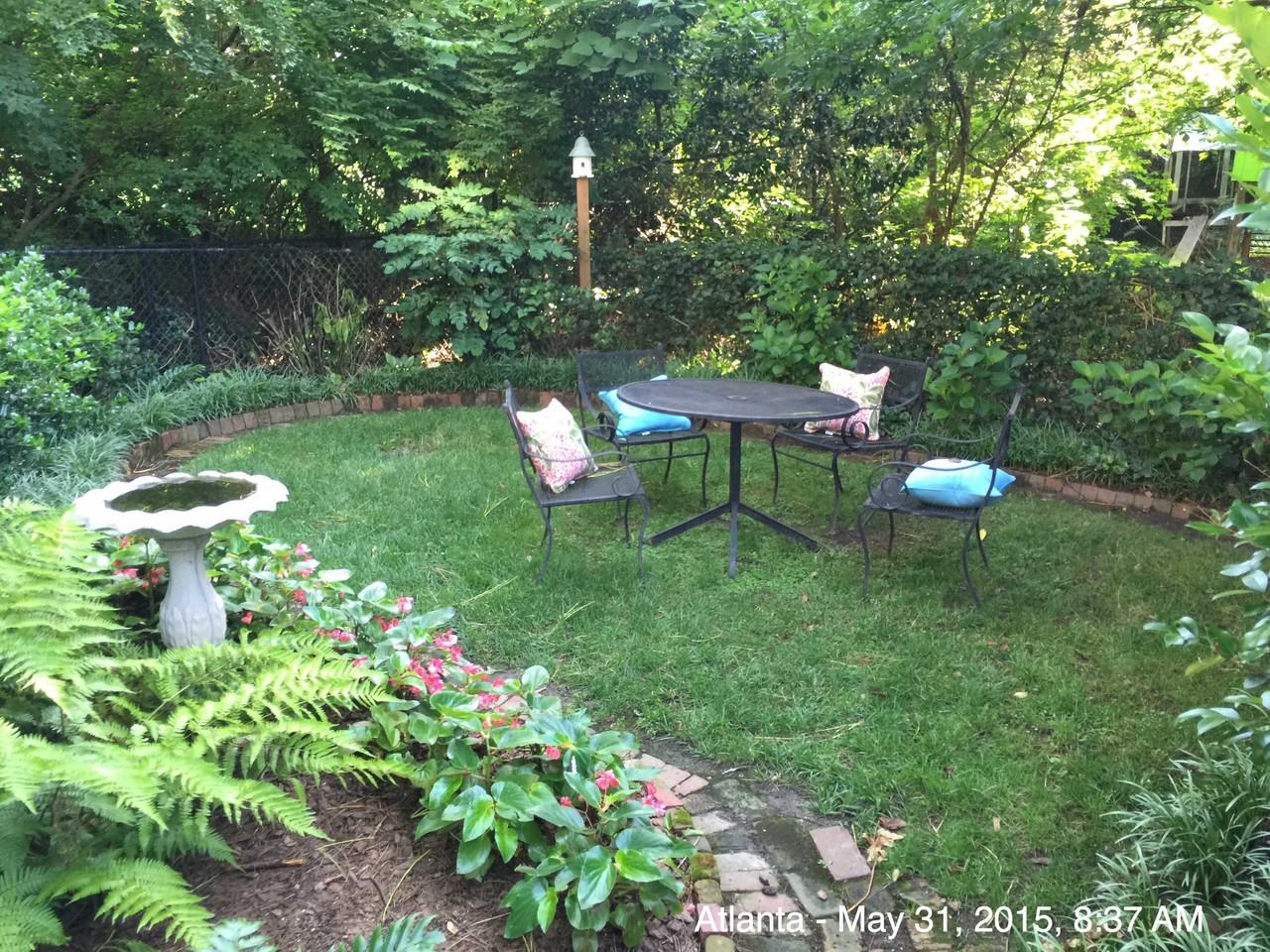 64 17th St Ne - Photo 2 of 9