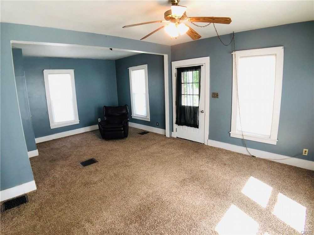 5 Crawford Street - Photo 3 of 10