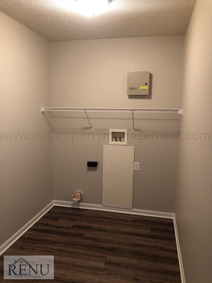 19307 Fox Chase Drive - Photo 3 of 14