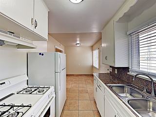 2060 E Grand Ave A Escondido Ca 92027 1 Bedroom Condo For