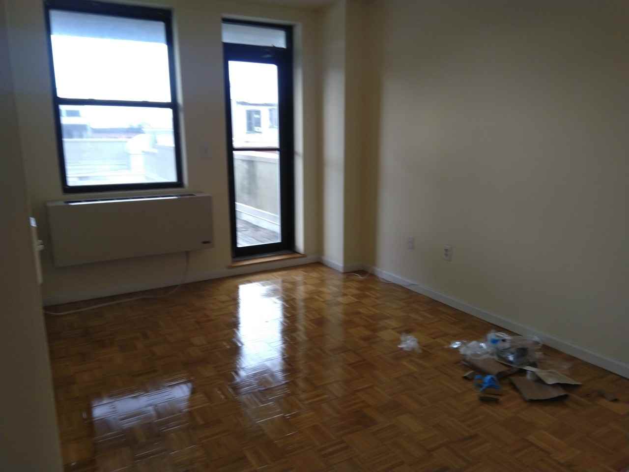 475 Saint Marks Avenue