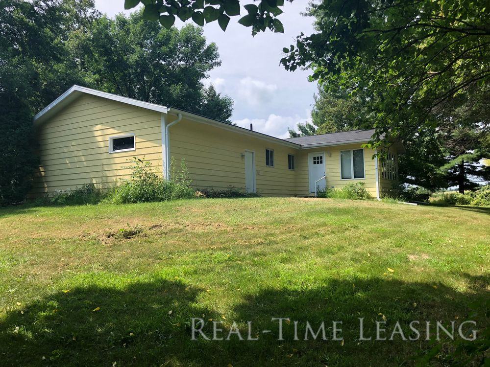 10922 270th Street East - Photo 2 of 22