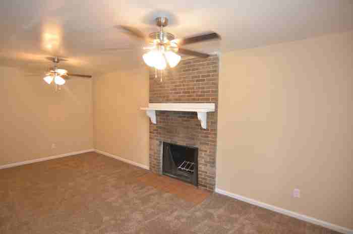 4209 Beckmont Drive - Photo 3 of 11