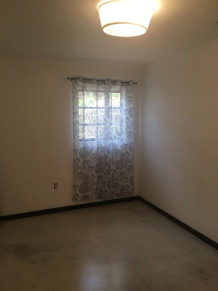 8640 Southwest 125th Terrace - Photo 3 of 14