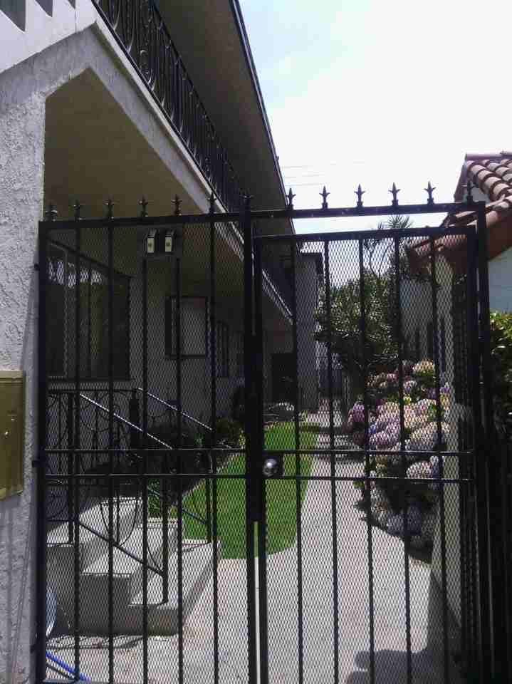 2066 Cedar Ave #3, Long Beach, CA 90806 1 Bedroom Condo ...