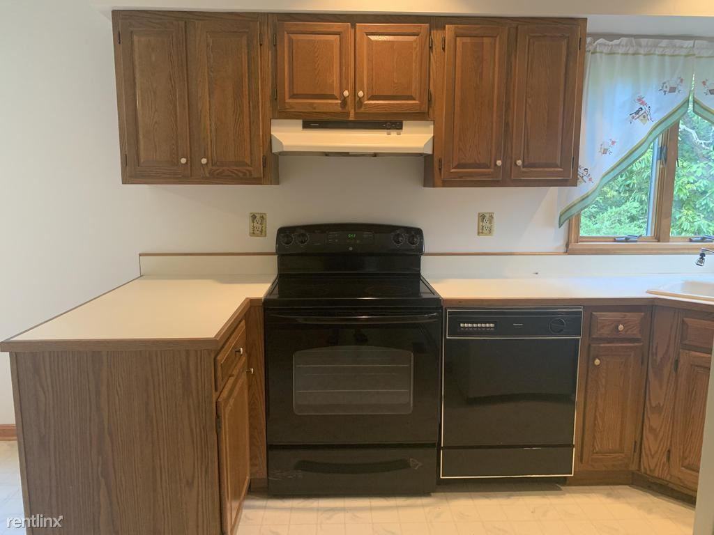 5400 13 Mile Ln - Photo 2 of 18