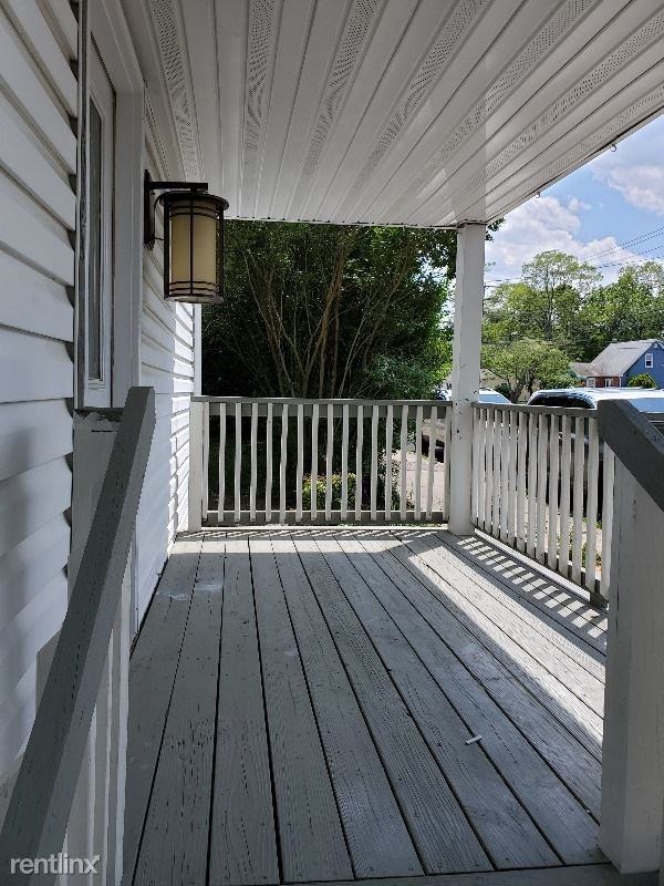 605 Ocean Gate Ave - Photo 3 of 26