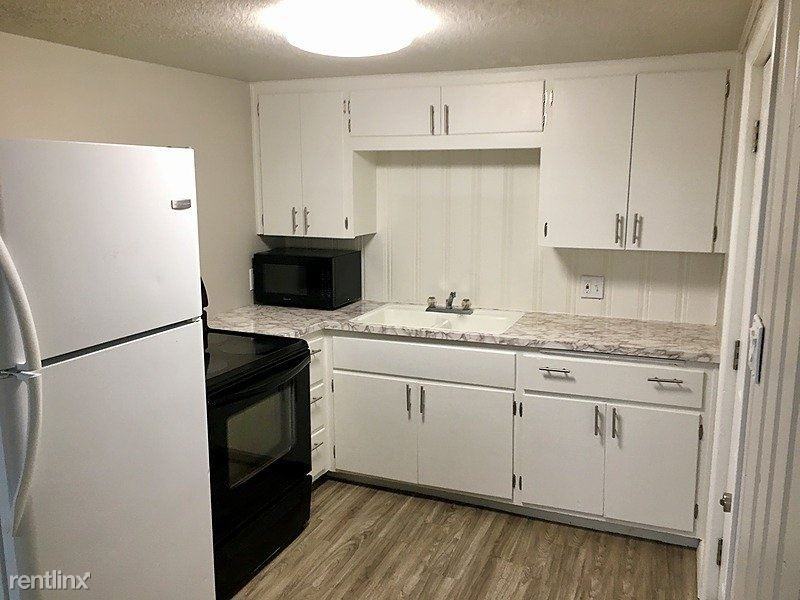 615 South 200 East - Photo 3 of 15