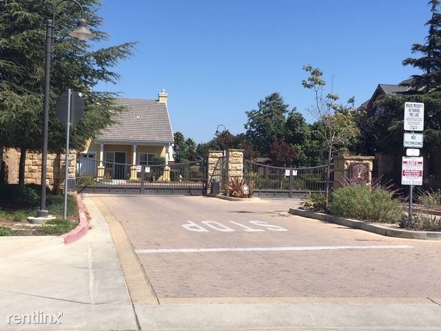 1640 Chianti Lane - Photo 2 of 14