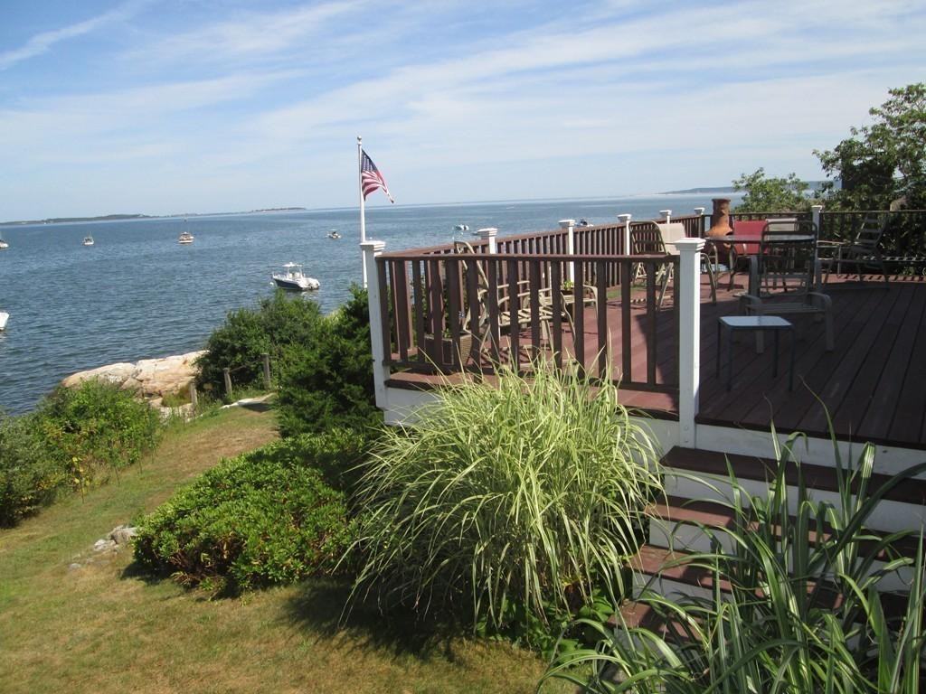 64 Shore Dr - Photo 2 of 39