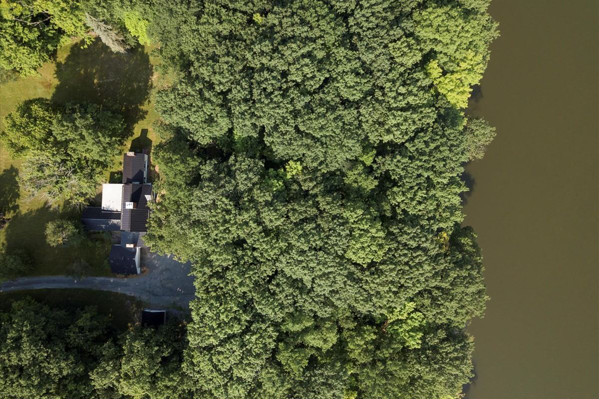 200 Elmhurst Drive - Photo 3 of 30