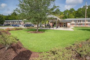 Kenilworth Ridge Apartments - Photo 1 of 1