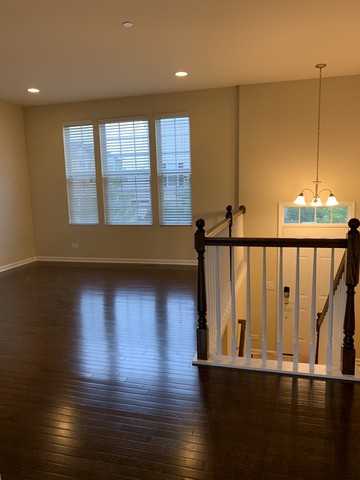 3233 Coral - Photo 2 of 21