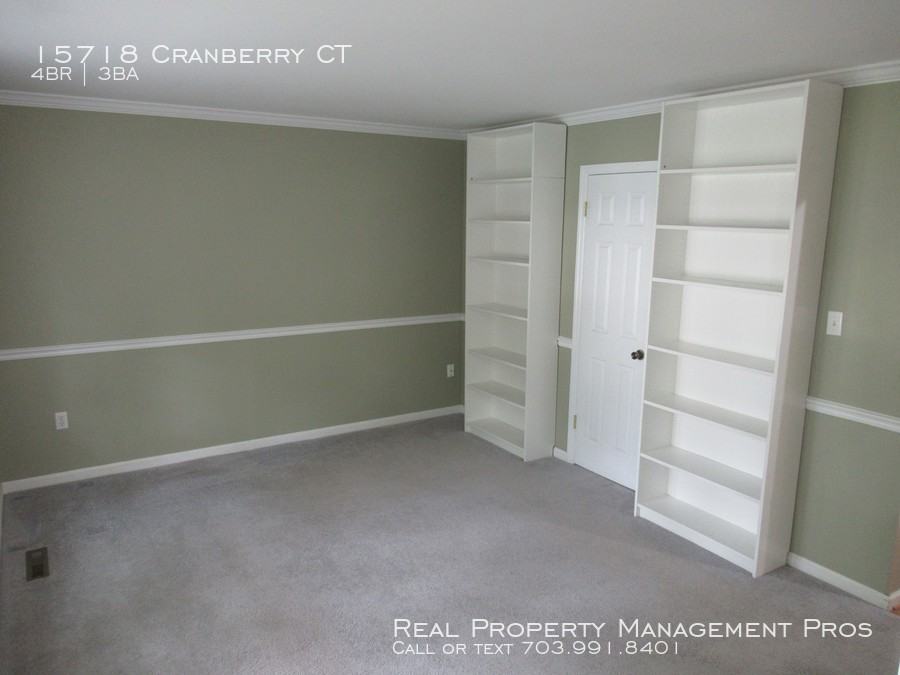 15718 Cranberry Ct - Photo 2 of 23