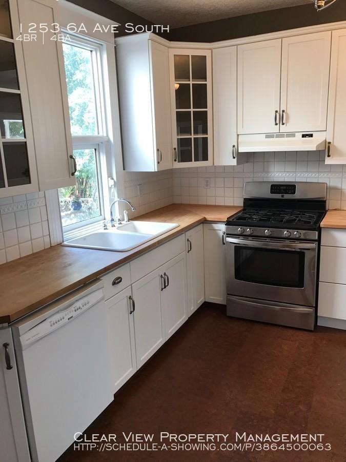 1253 6a Ave South - Photo 3 of 12