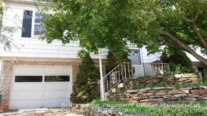 2425 Church Rd - Photo 3 of 26