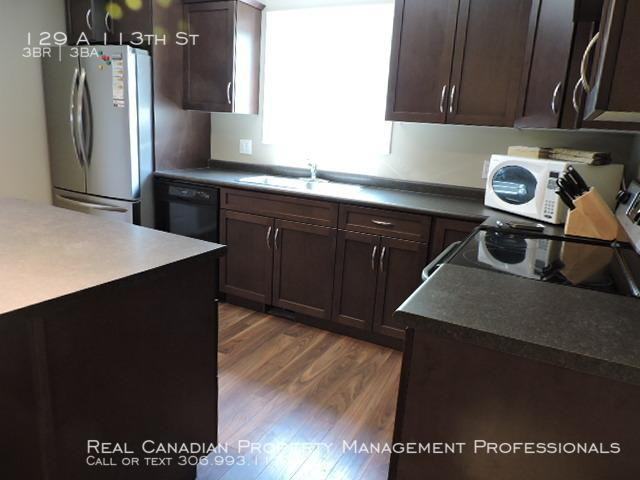 129 A 113th St - Photo 2 of 10