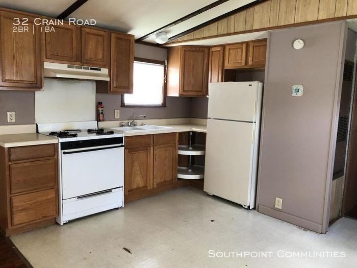 32 Crain Road - Photo 2 of 8