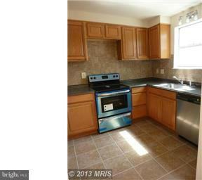 54 S Pendleton Ct - Photo 2 of 9