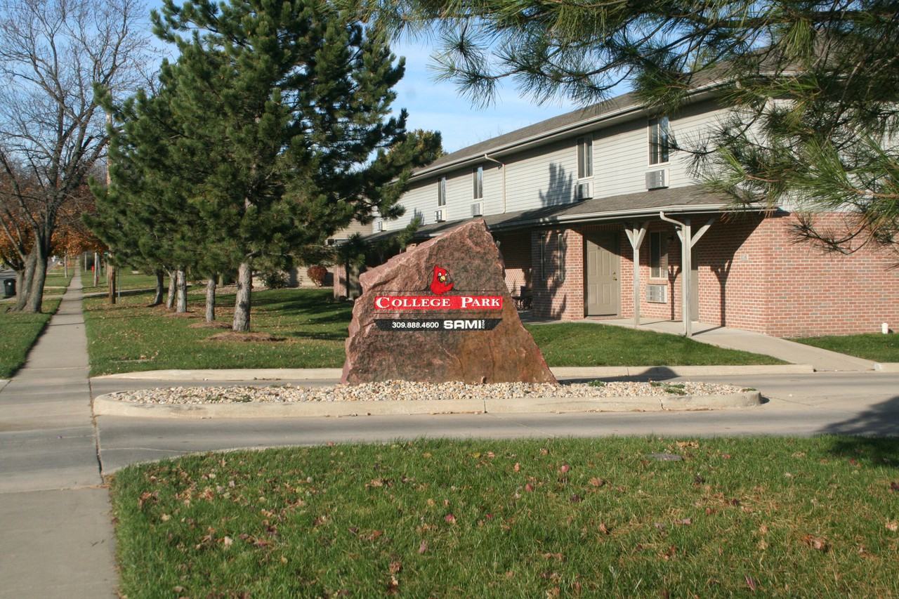 204 N Cottage Ave - Photo 3 of 7