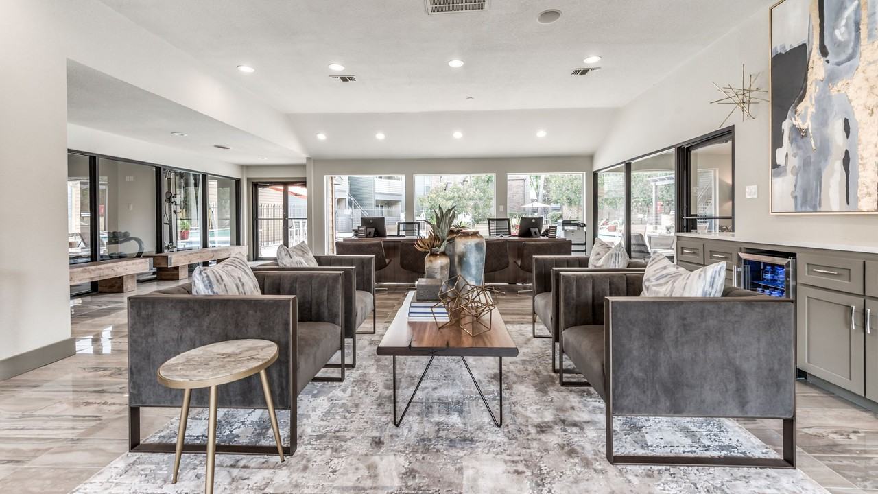 Lexington - Photo 2 of 15