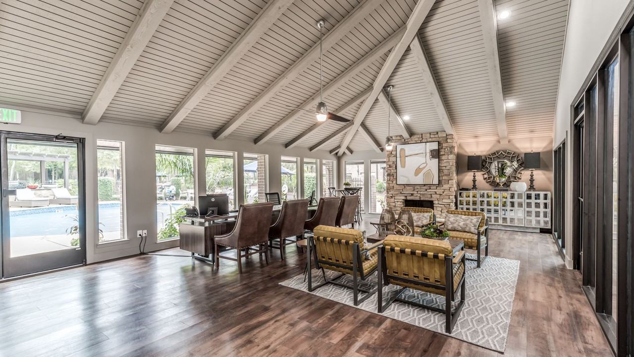 The Biltmore Apartments 10600 Six Pines Dr, The Woodlands, TX 77380