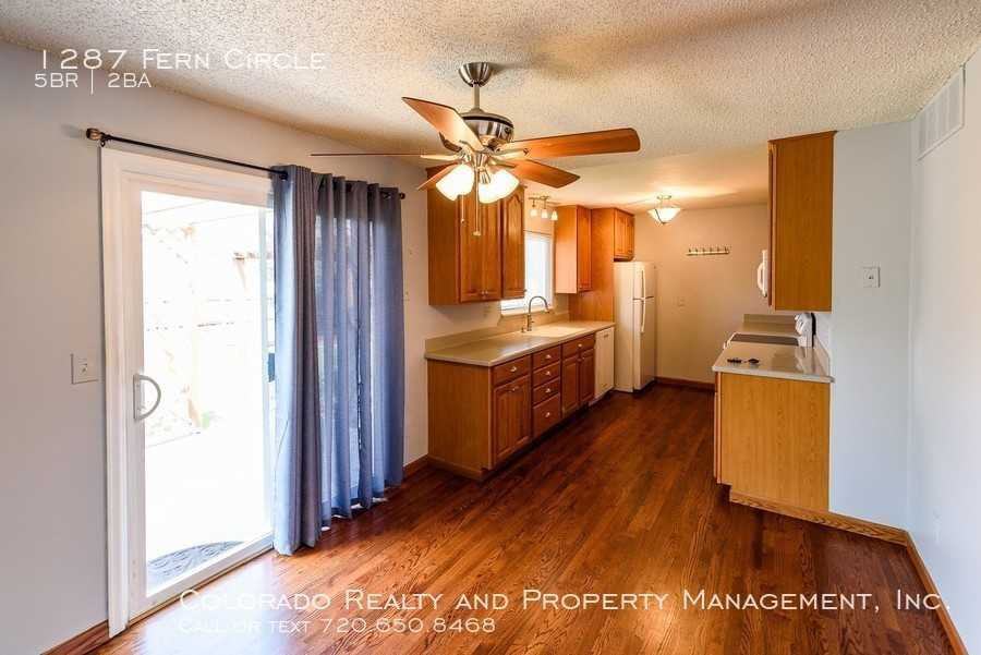 1287 Fern Circle - Photo 2 of 20