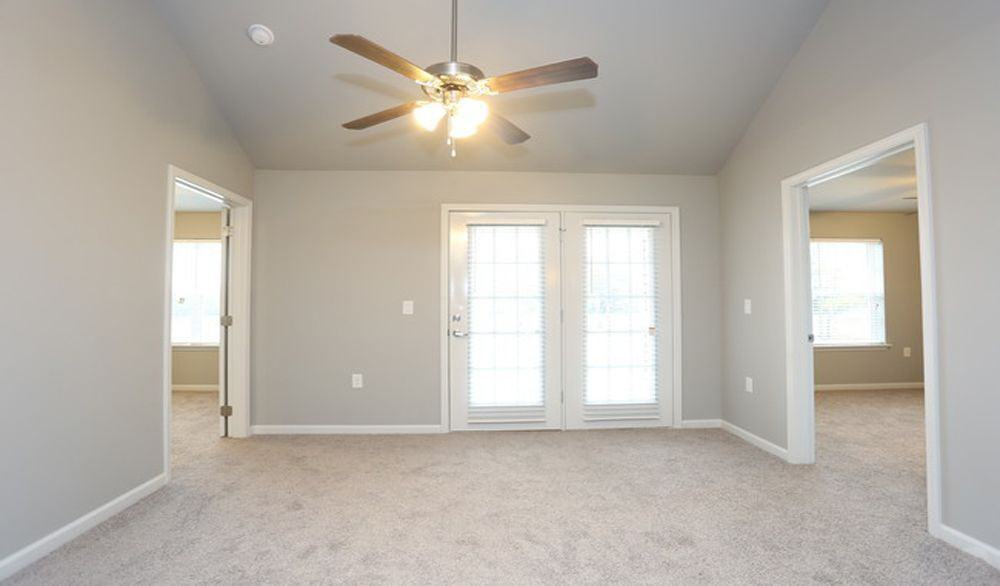 1252 Cooper Dr - Photo 3 of 11