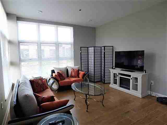 825 N 4th St Columbus Oh 43215-1863 #213 - Photo 3 of 10