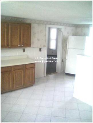 30 Upham St - Photo 2 of 6