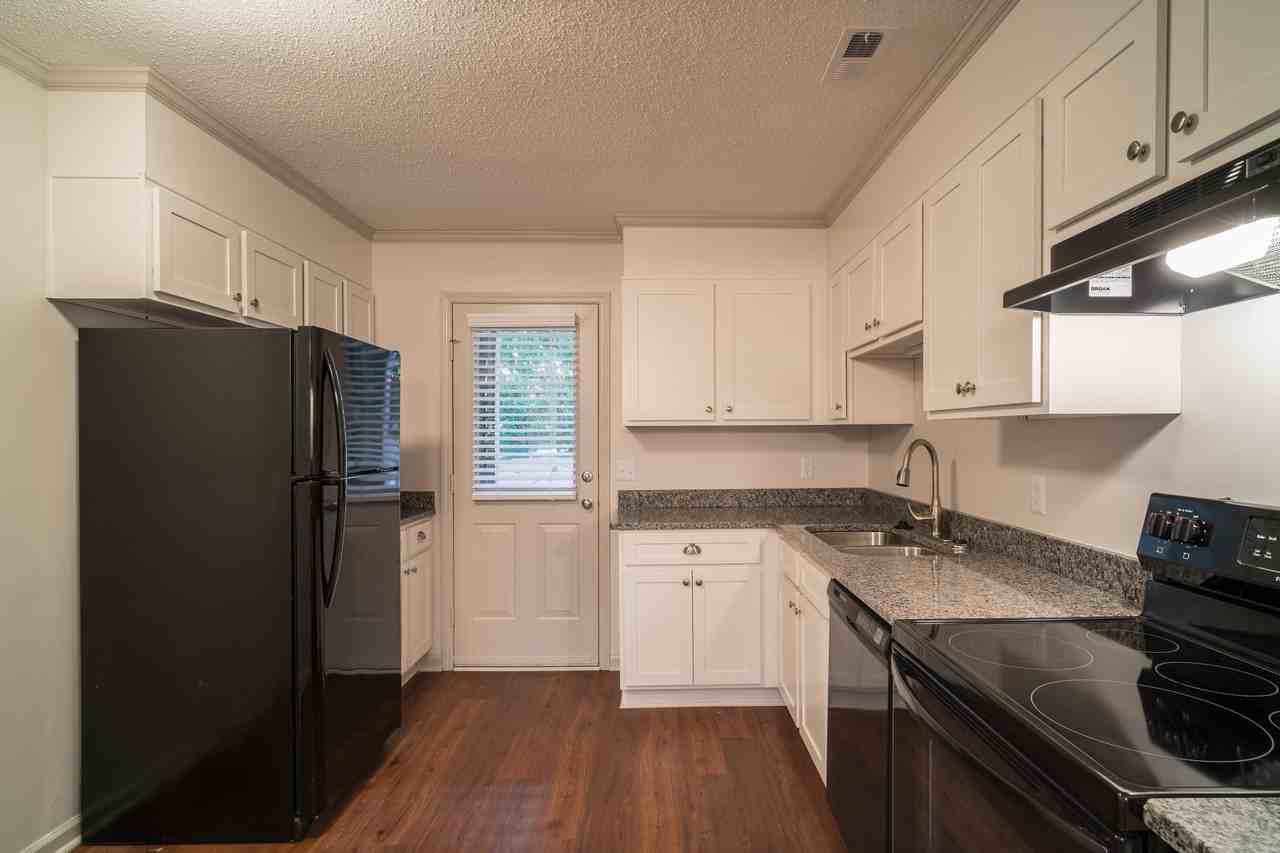 The Oaks at Little Dutchman Creek - Photo 5 of 19