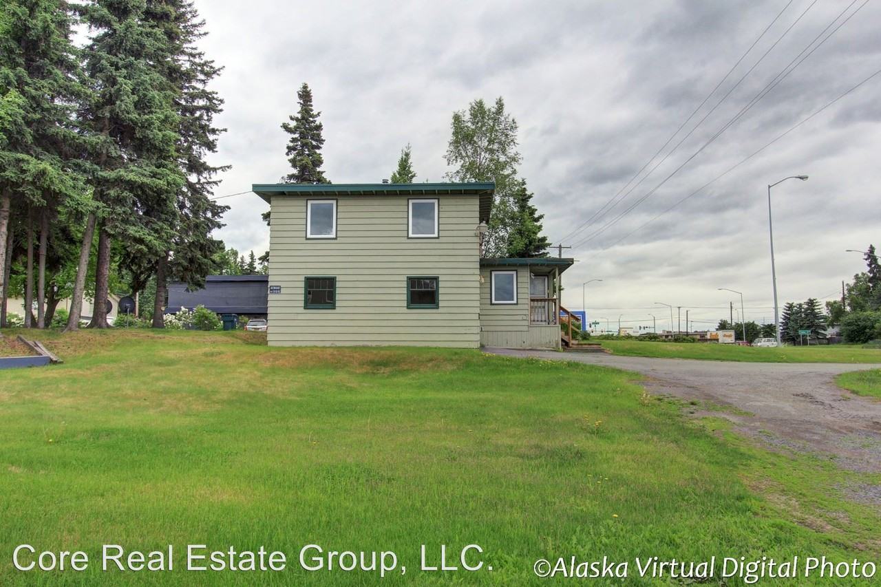 4203 Minnesota Dr. - Photo 2 of 21