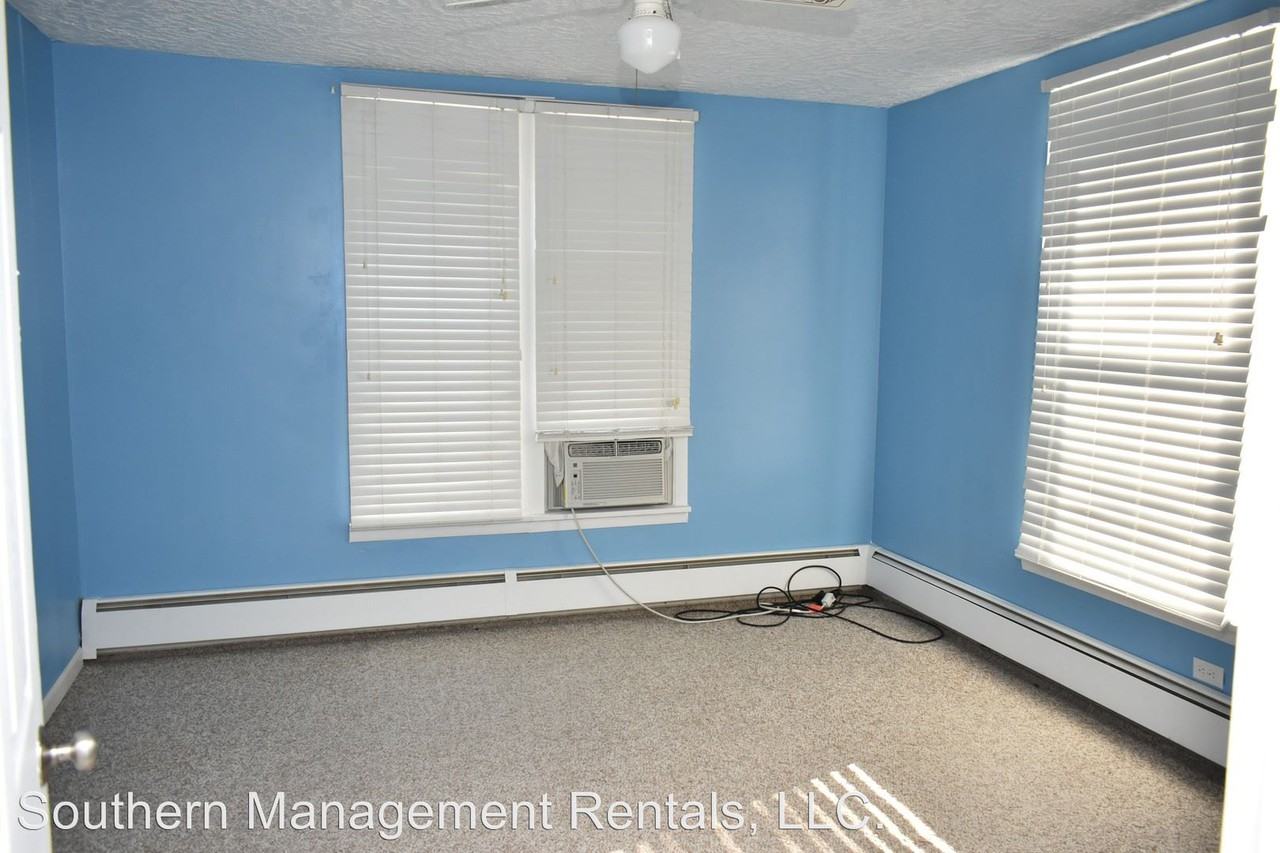 1573 W. Poplar Terrace - Photo 2 of 12