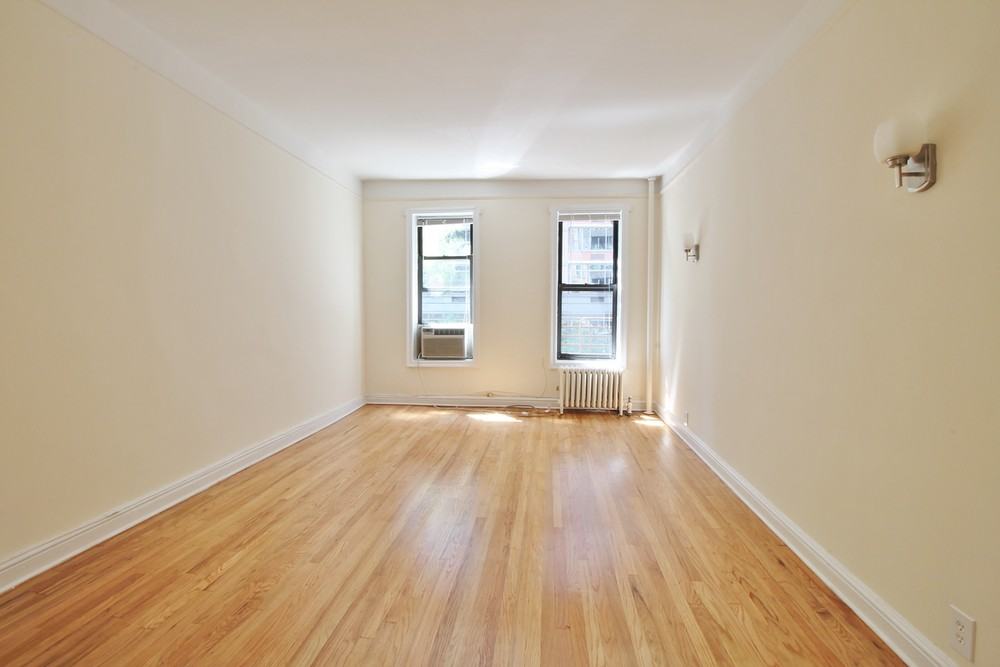231 East 34th Street #3C