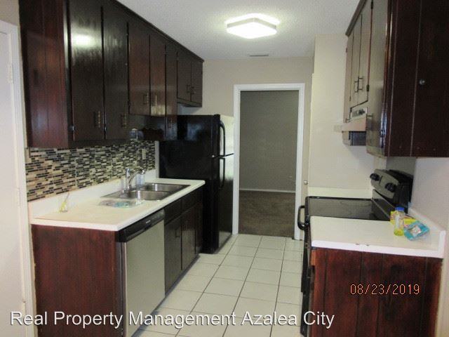 1658 Andover Blvd - Photo 3 of 15