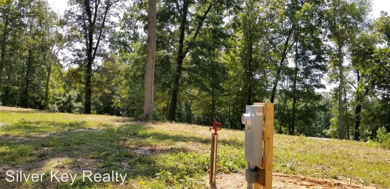 530 Ridgetop Lane - Photo 3 of 6