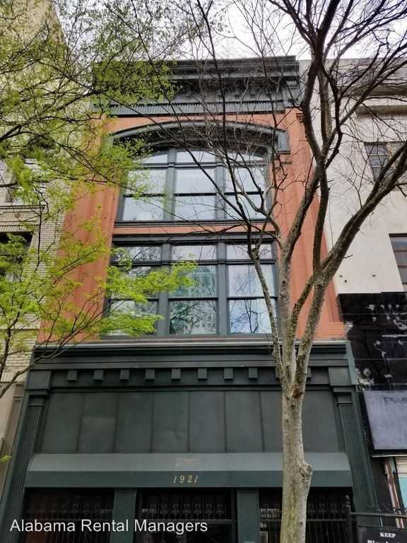 1921 3rd Avenue North #2A - Photo 2 of 3